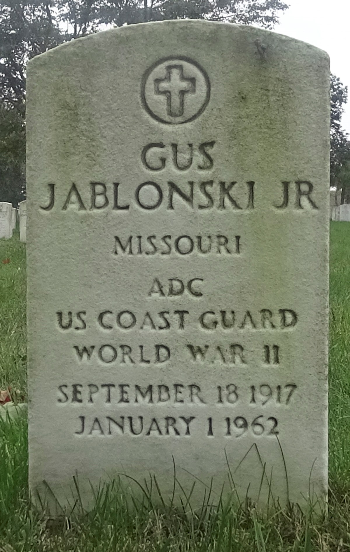 Gus Jablonski was interred at the Long Island National Cemetery and was laid to rest in plot #2M 40. (U.S. Department of Veterans Affairs) Gus Jablonski was interred at the Long Island National Cemetery and was laid to rest in plot #2M 40. (U.S. Department of Veterans Affairs)